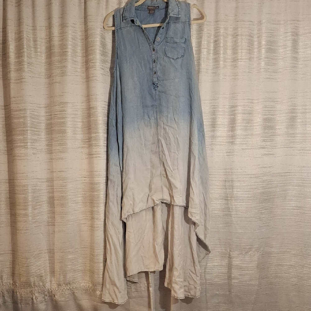 Chelsea & Theodore Sleeveless Ombre Denim Shirt Dress - Light Blue to Cream S